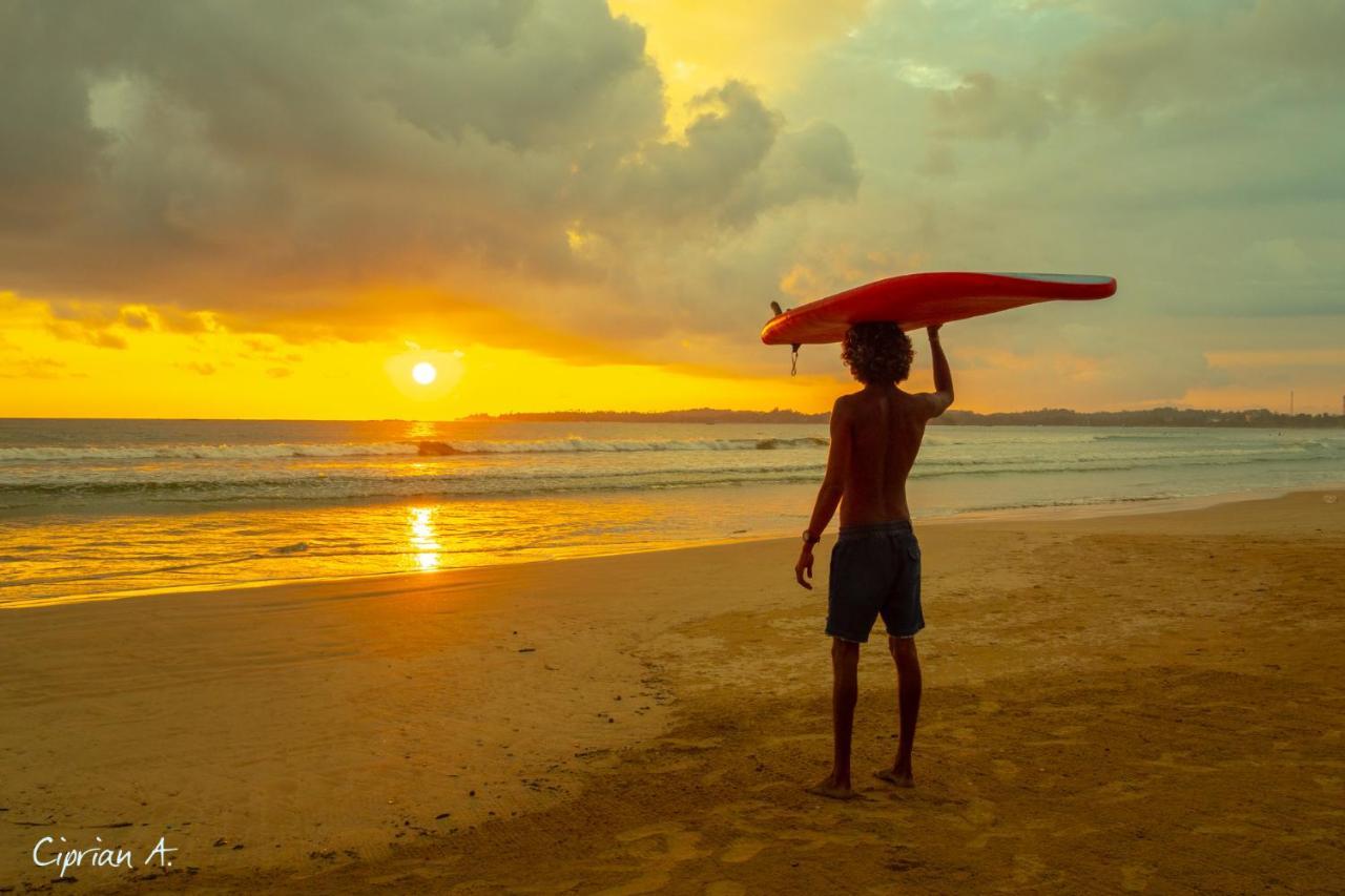 Chill House Make A Good Story With Infinite Ocean Surf And Stay Weligama Exterior photo