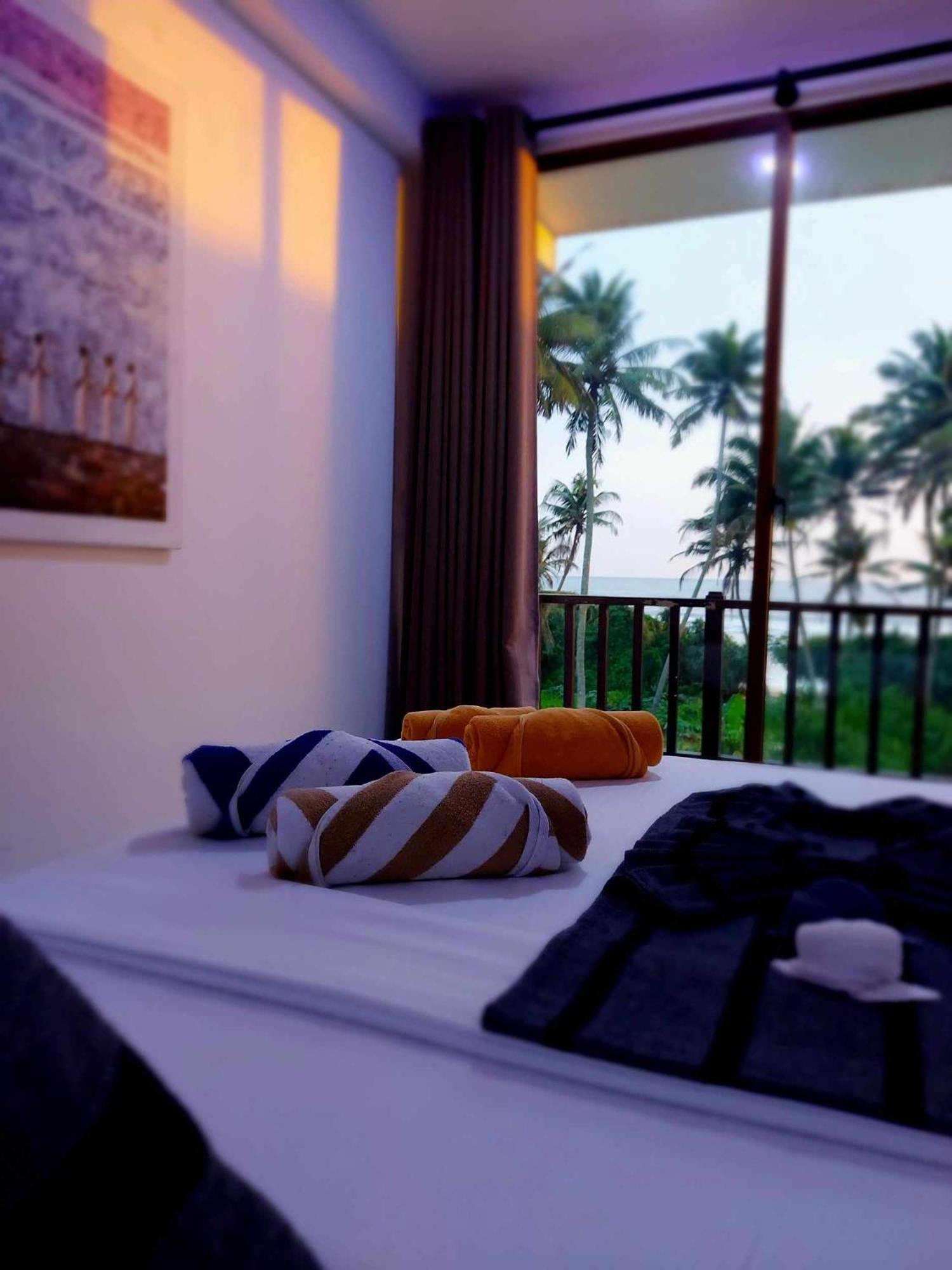 Chill House Make A Good Story With Infinite Ocean Surf And Stay Weligama Exterior photo