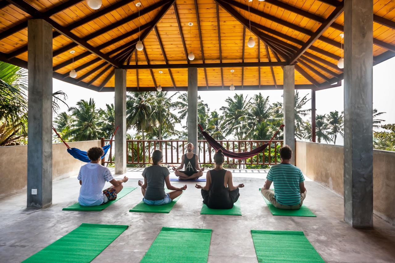 Chill House Make A Good Story With Infinite Ocean Surf And Stay Weligama Exterior photo